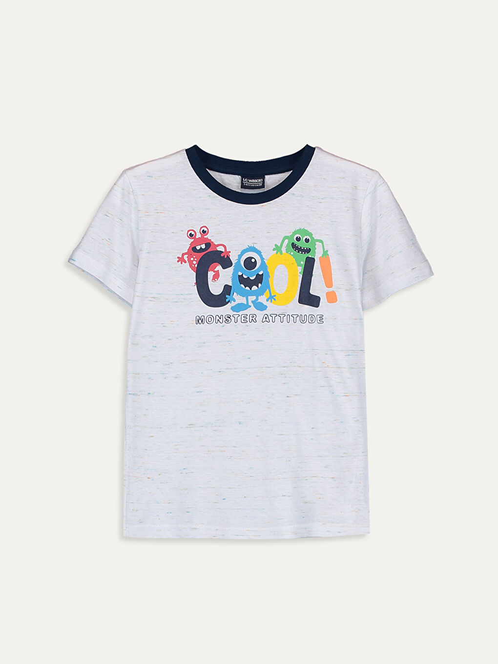 Beyaz Bisiklet Yaka Kısa Kollu Erkek Çocuk Tişört