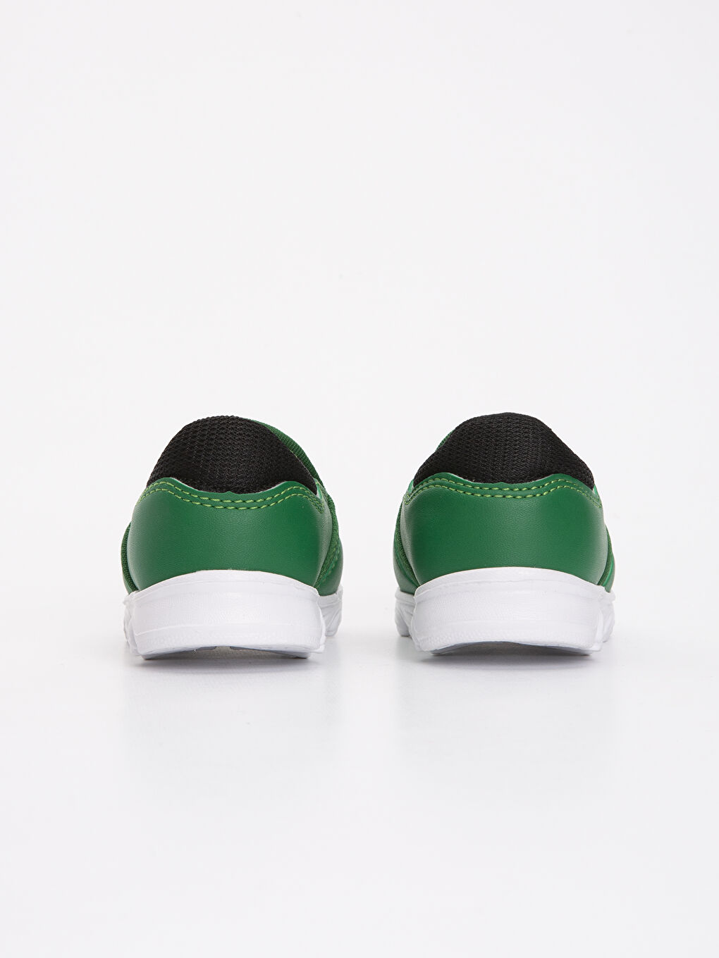 حذاء رياضة اخضر طفل صغير-3