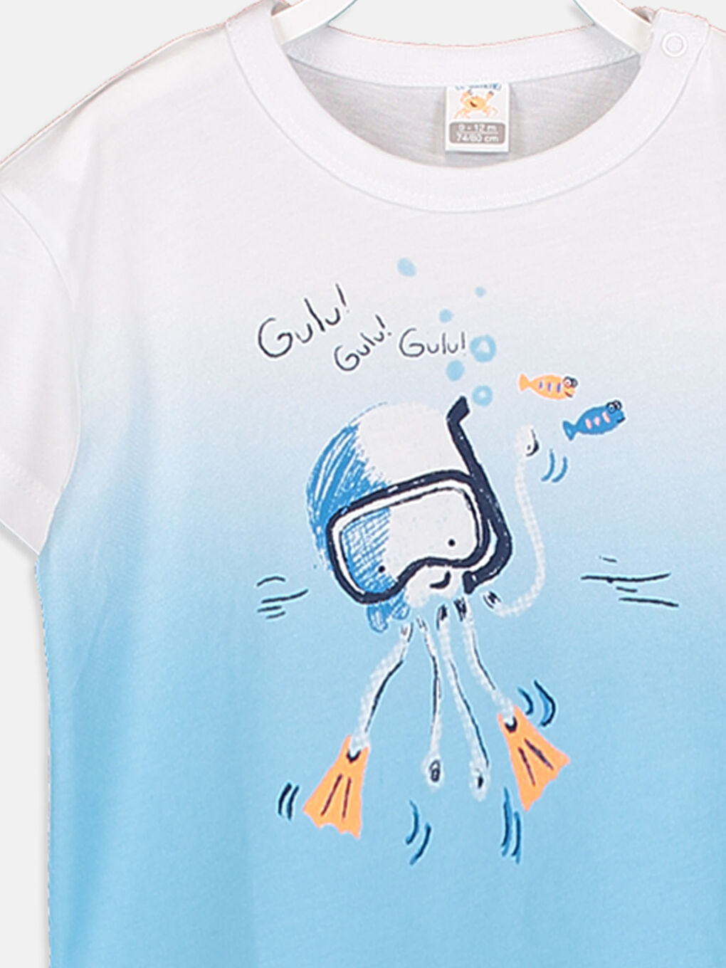 تي شيرت أبيض طفل صغير-2