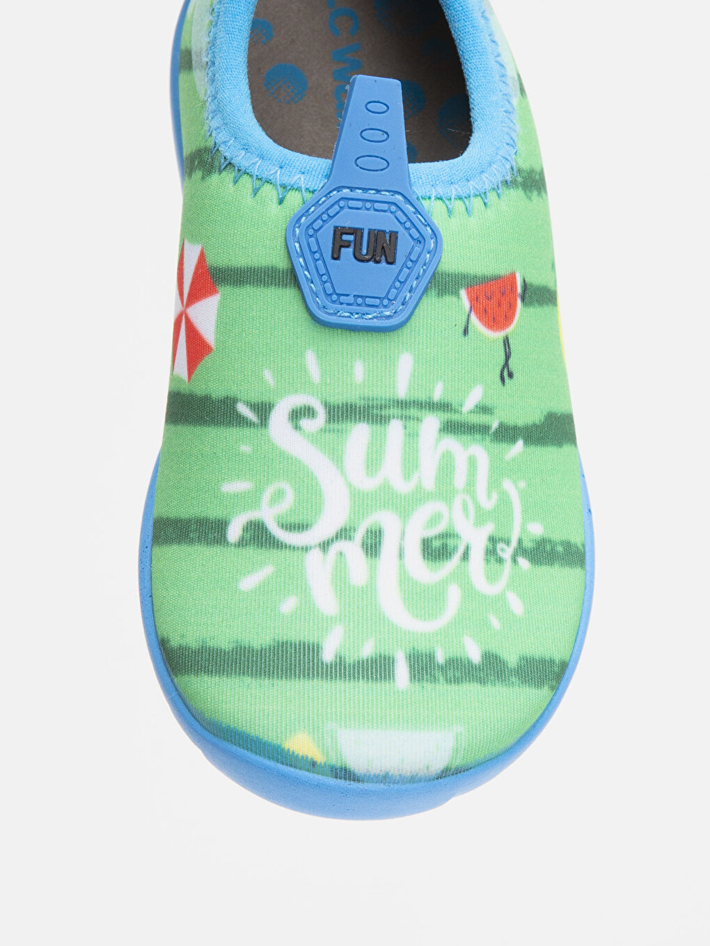 أحذية مائية للأولاد الصغار بطبعة تريكو-4