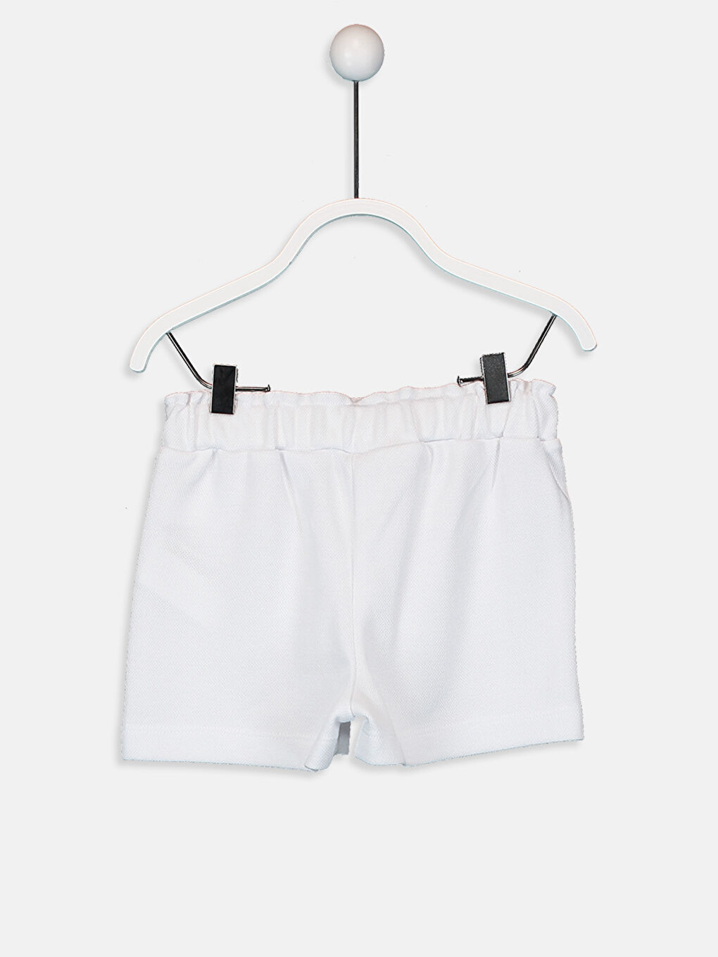 Beyaz Beli Lastikli Düğme Detaylı Kız Bebek Şort-1