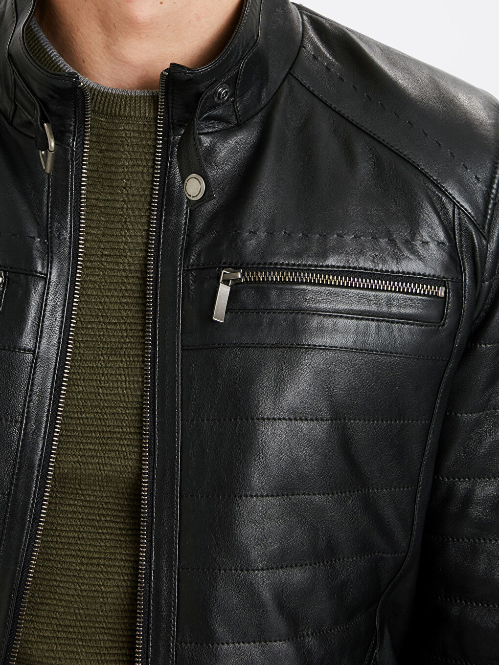 Siyah Standart Kalıp Dik Yaka İnce Hakiki Deri Erkek Mont-4