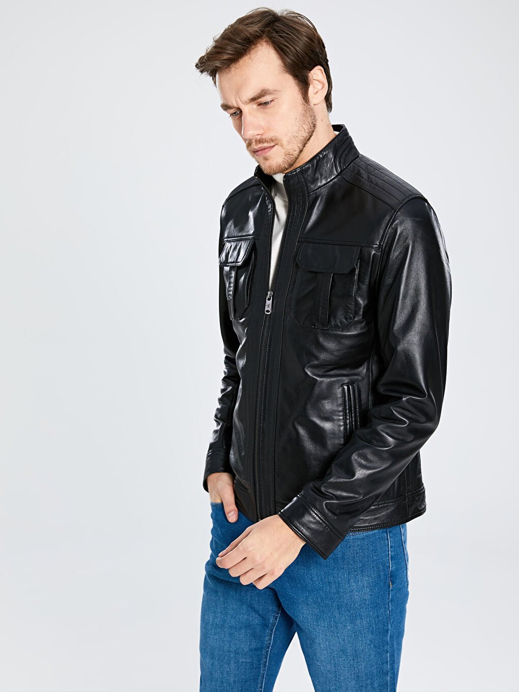 Siyah Standart Kalıp Dik Yaka İnce Hakiki Deri Erkek Mont-1