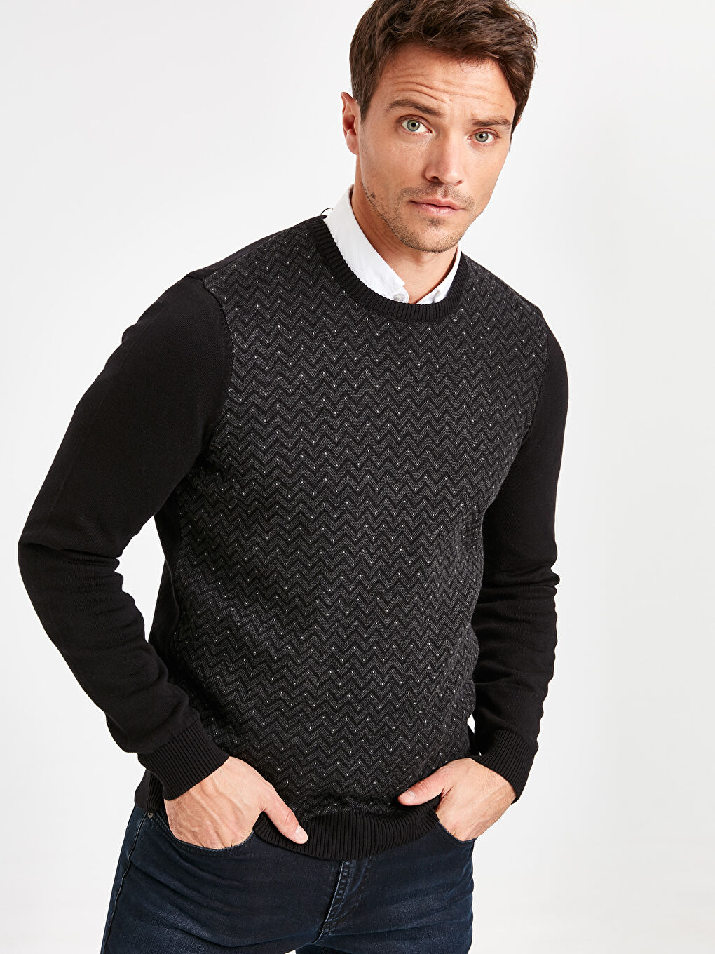 Siyah Bisiklet Yaka İnce Triko Kazak-1