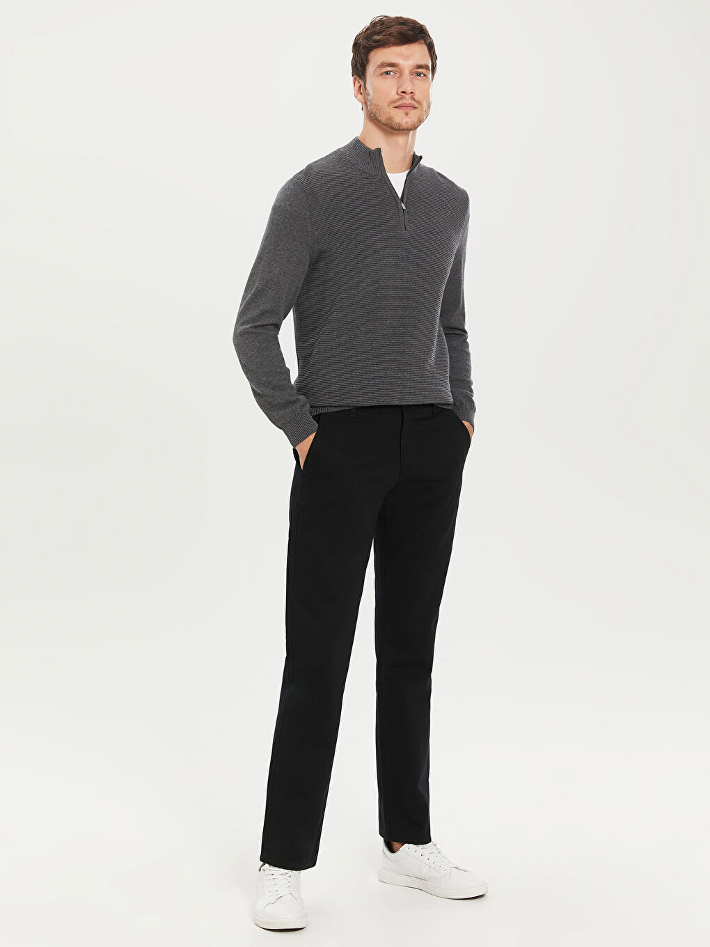 Siyah Geniş Kalıp Gabardin Erkek Chino Pantolon-2