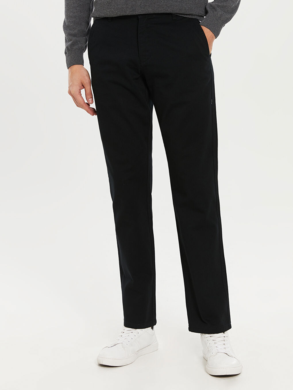 Siyah Geniş Kalıp Gabardin Erkek Chino Pantolon-3