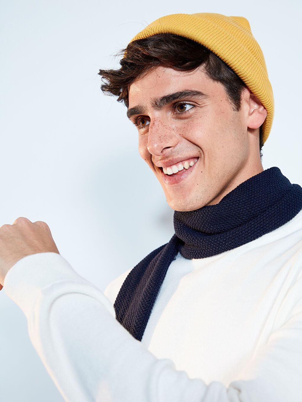 Bonnet JAUNE Homme
