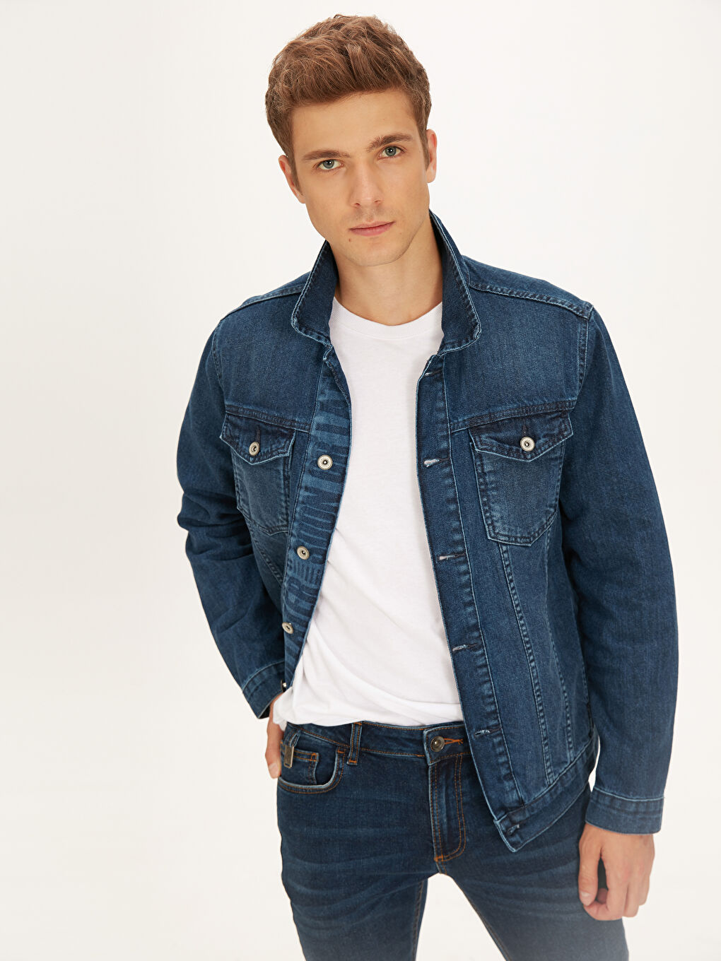 سترة جينز بقصة عادية-1