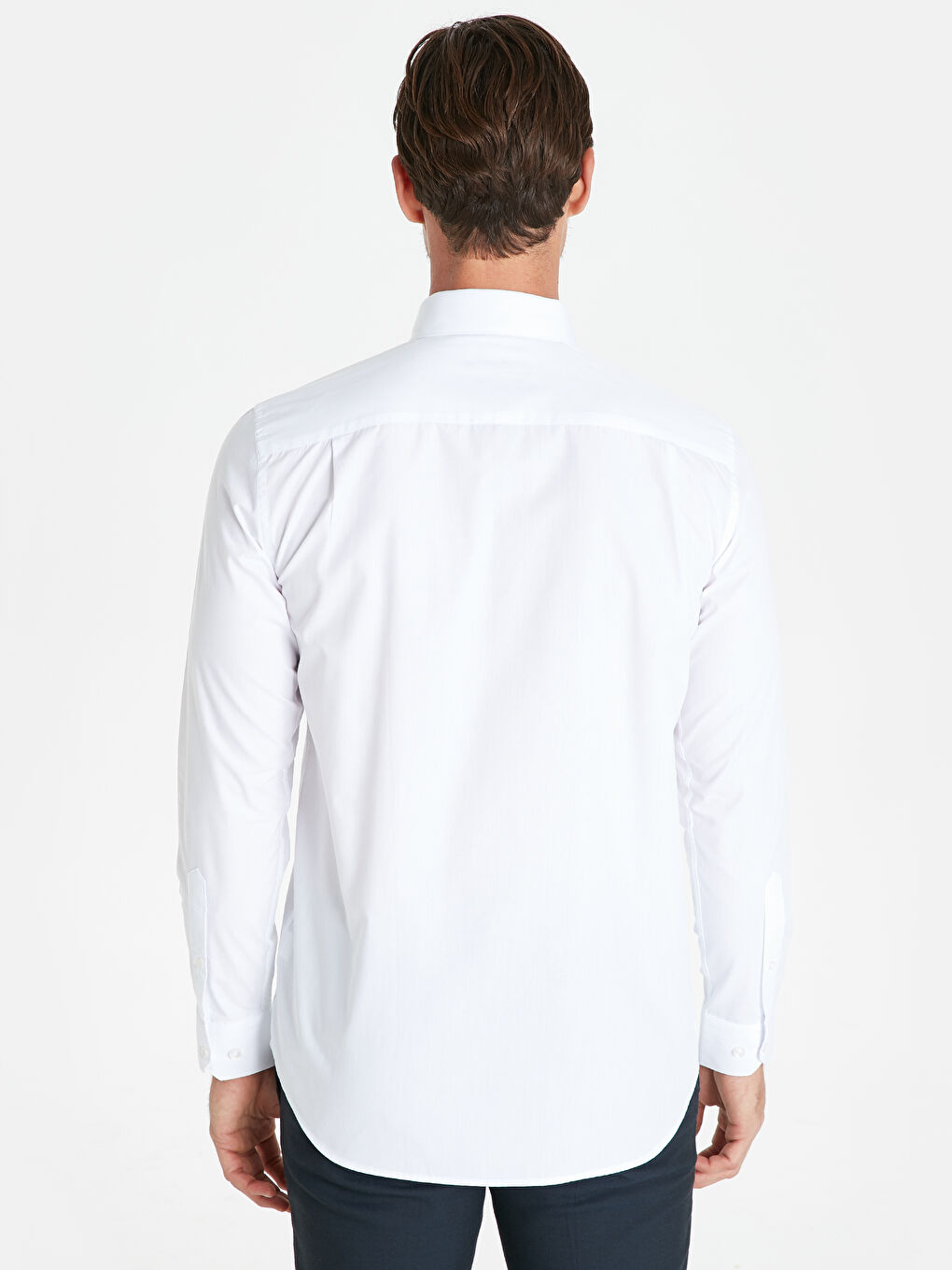 Мъж Бяло Риза-2