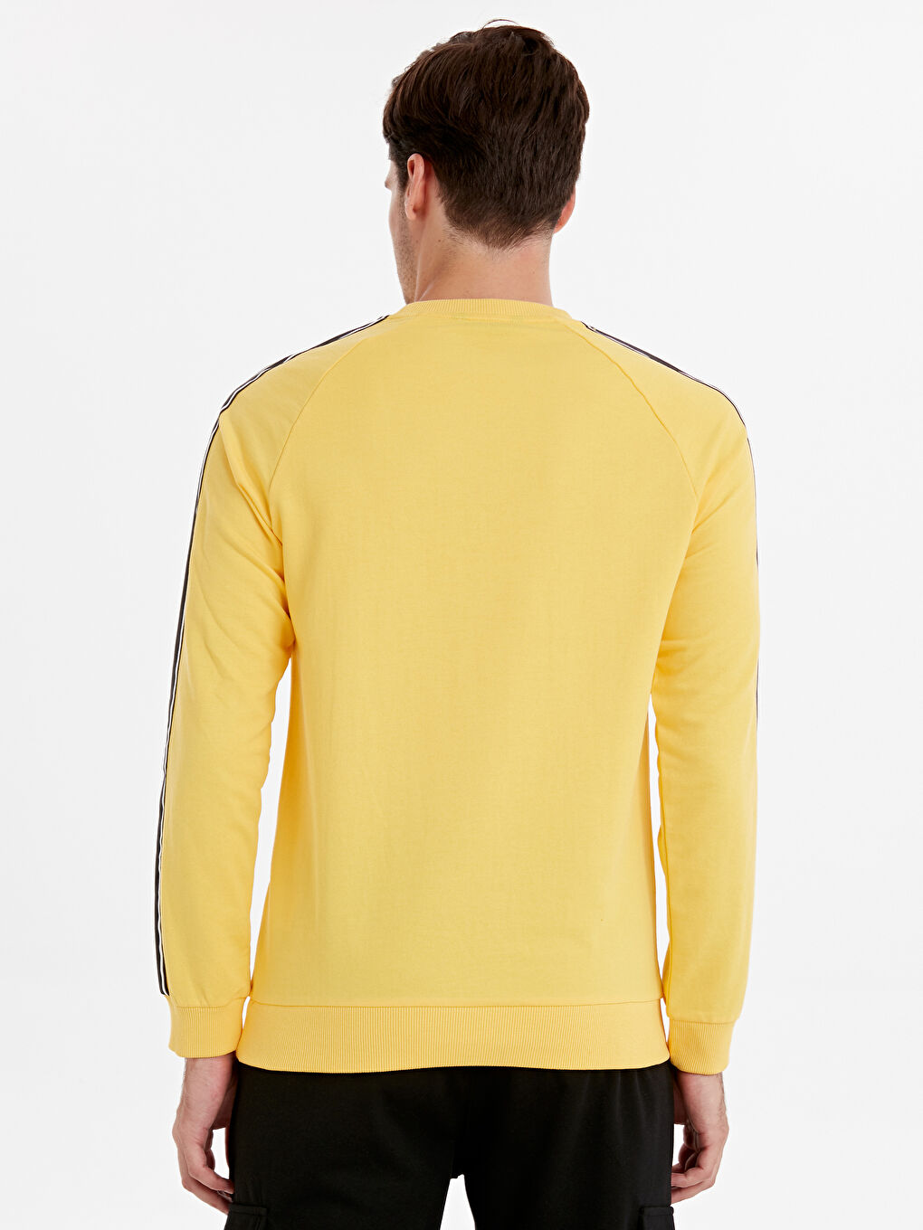 Мужчины Жёлтый Свитшот-2