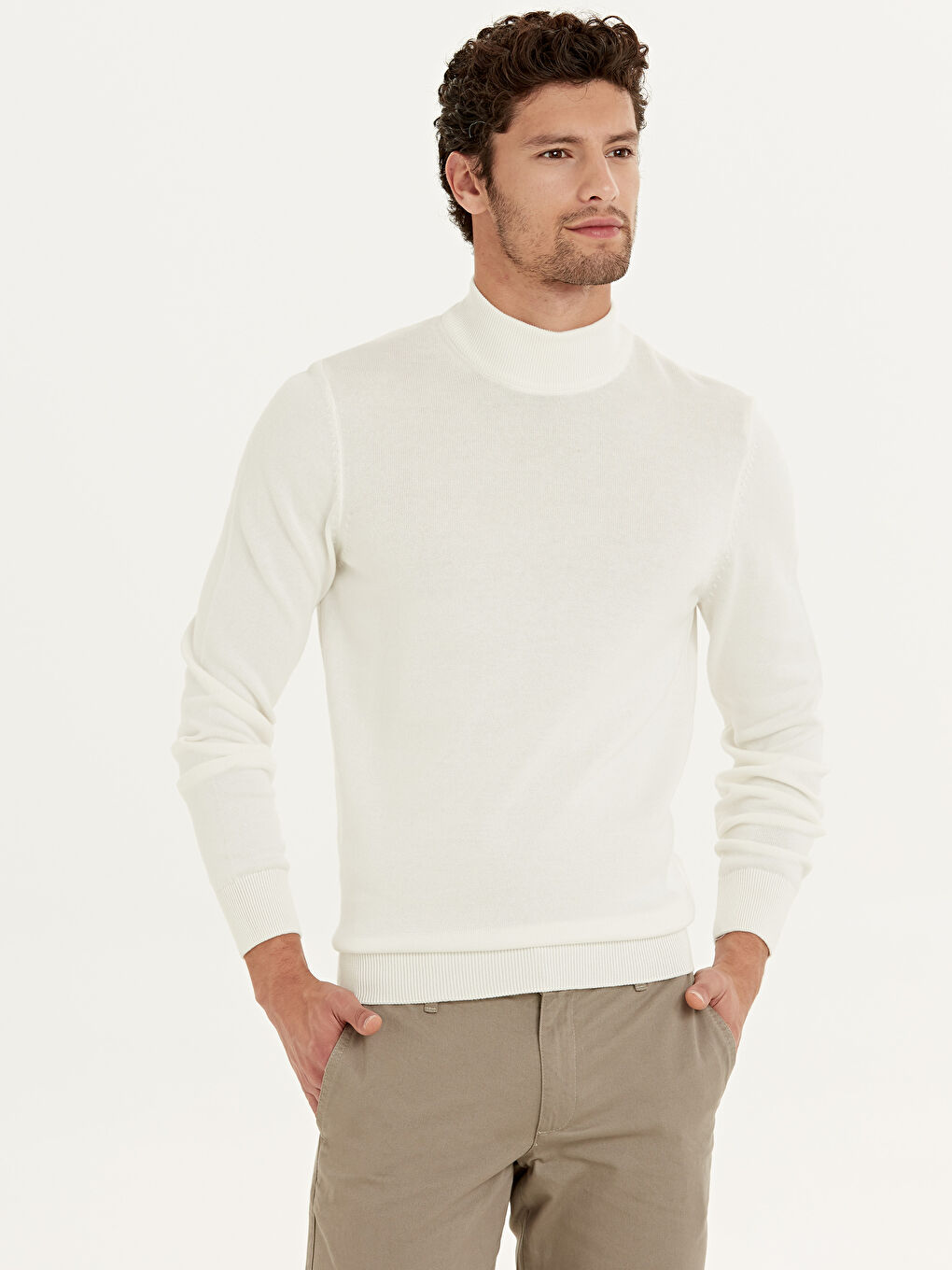 ерлерге арналған биік жағалы ұзын жең трикотаж жемпір-1