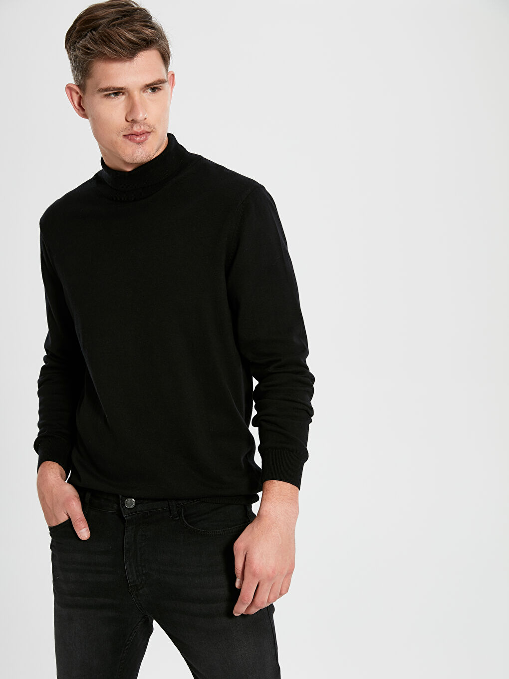 Siyah Balıkçı Yaka Uzun Kollu Erkek Triko Kazak-2