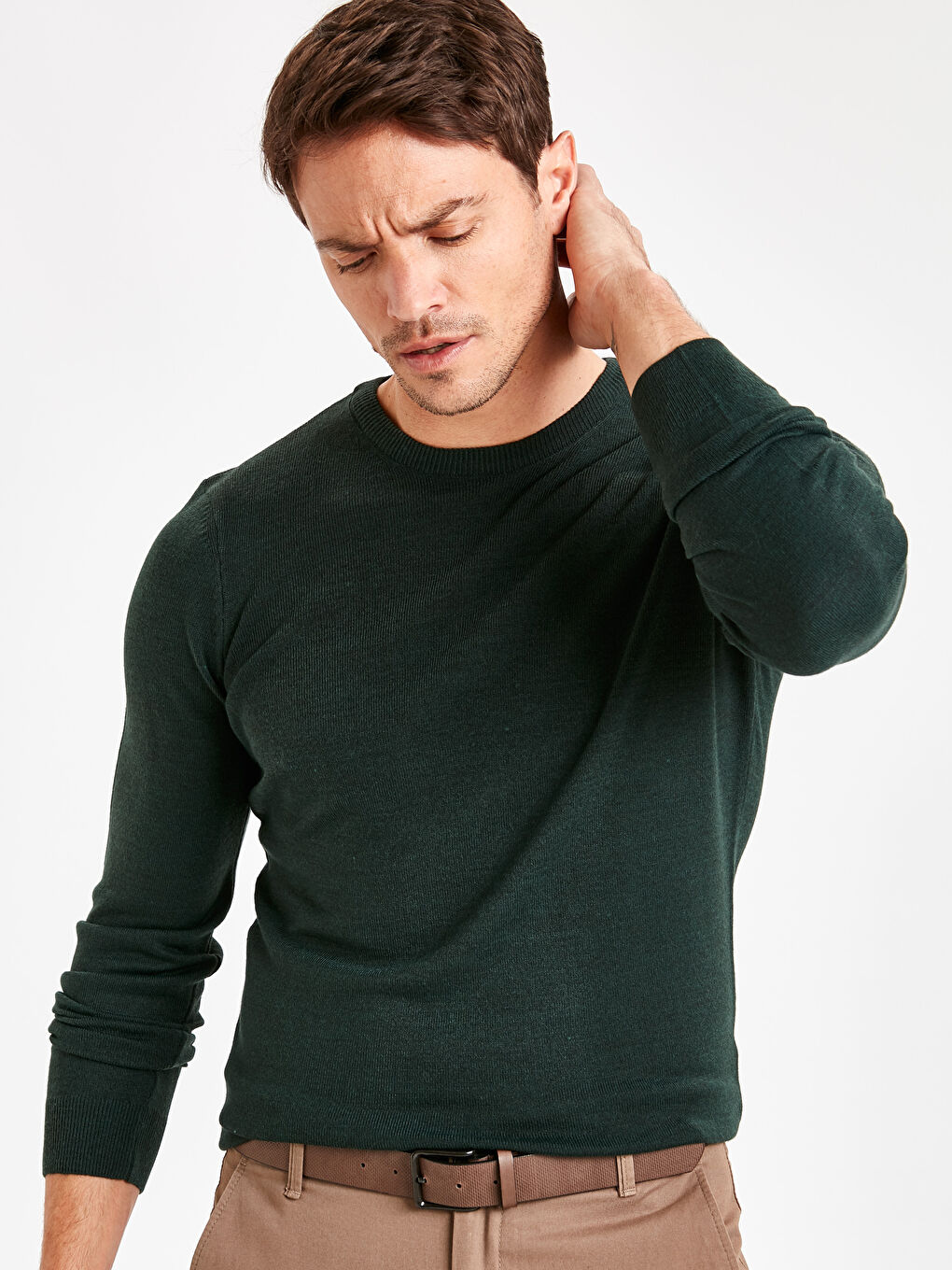 Мужской свитер с круглым вырезом из трикотажа-1