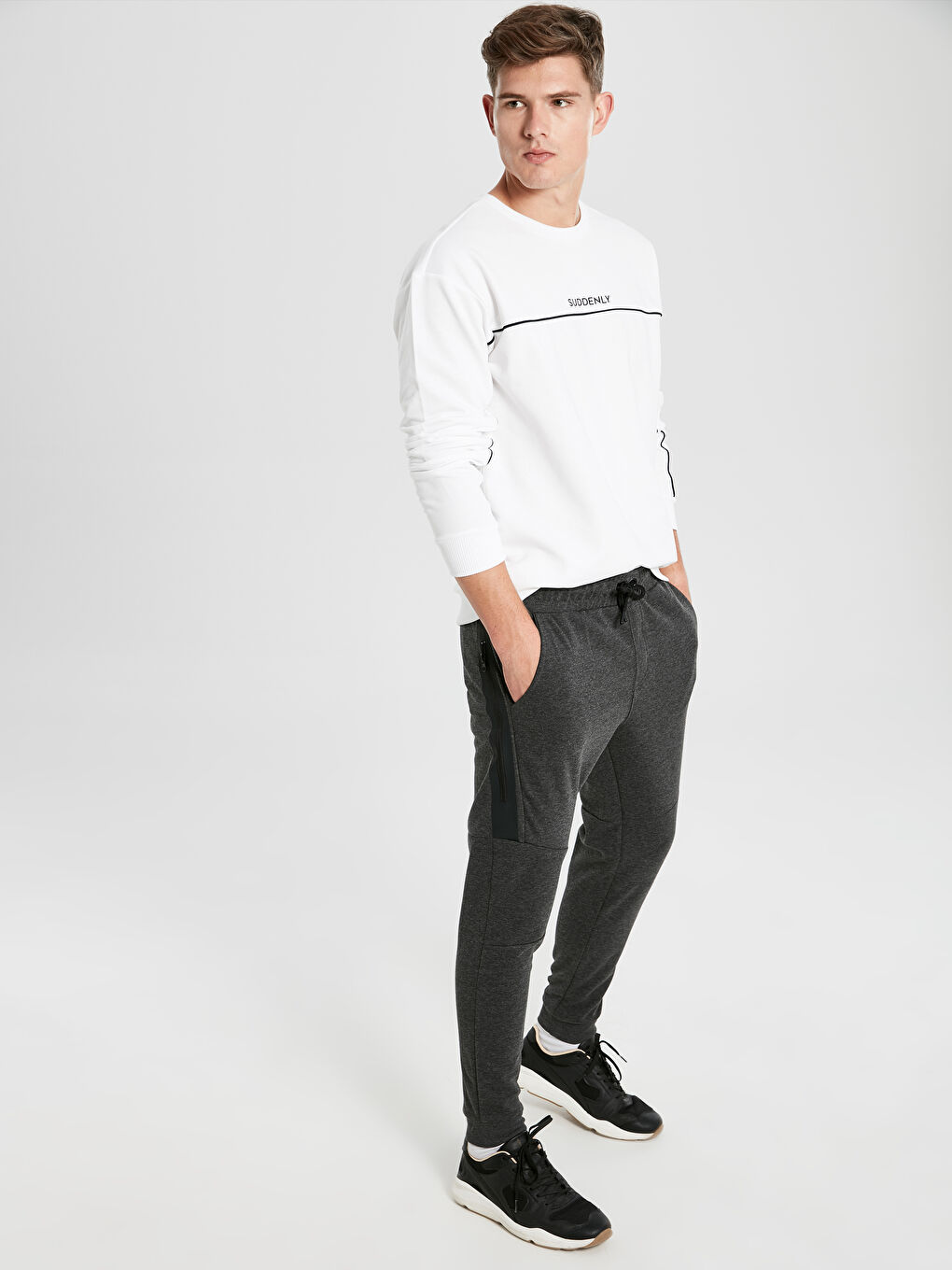 Man ANTHRACITE Sweatpants-1