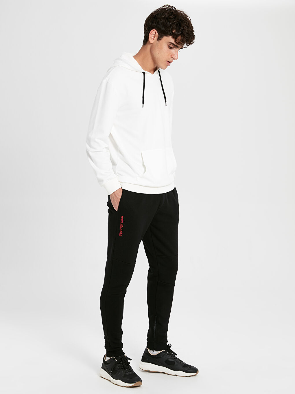 Yeni Siyah Eşofman Altı