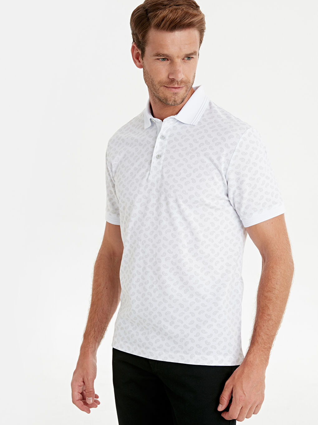 Beyaz Polo Yaka Kısa Kollu Erkek Tişört-1