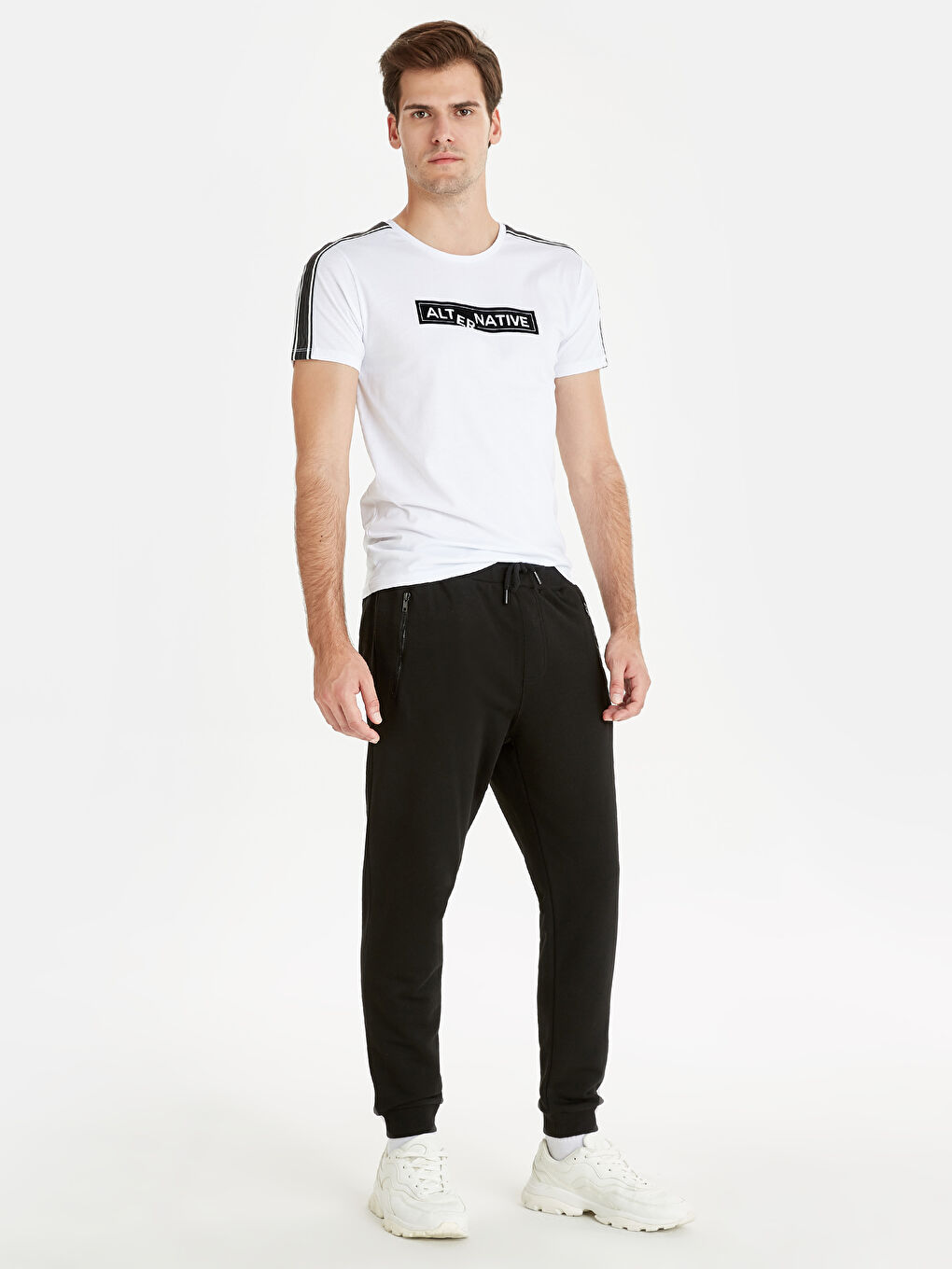 Beyaz Bisiklet Yaka Penye Erkek Tişört-3