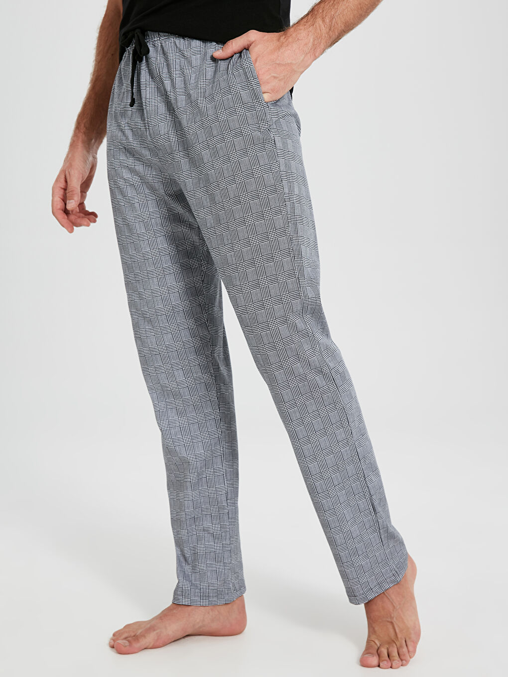 Siyah Ekoseli Pijama Alt-1