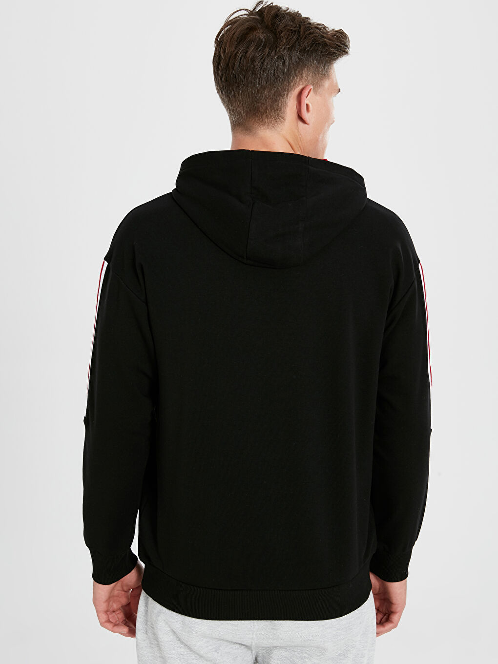 Yeni Siyah Sweatshirt-3