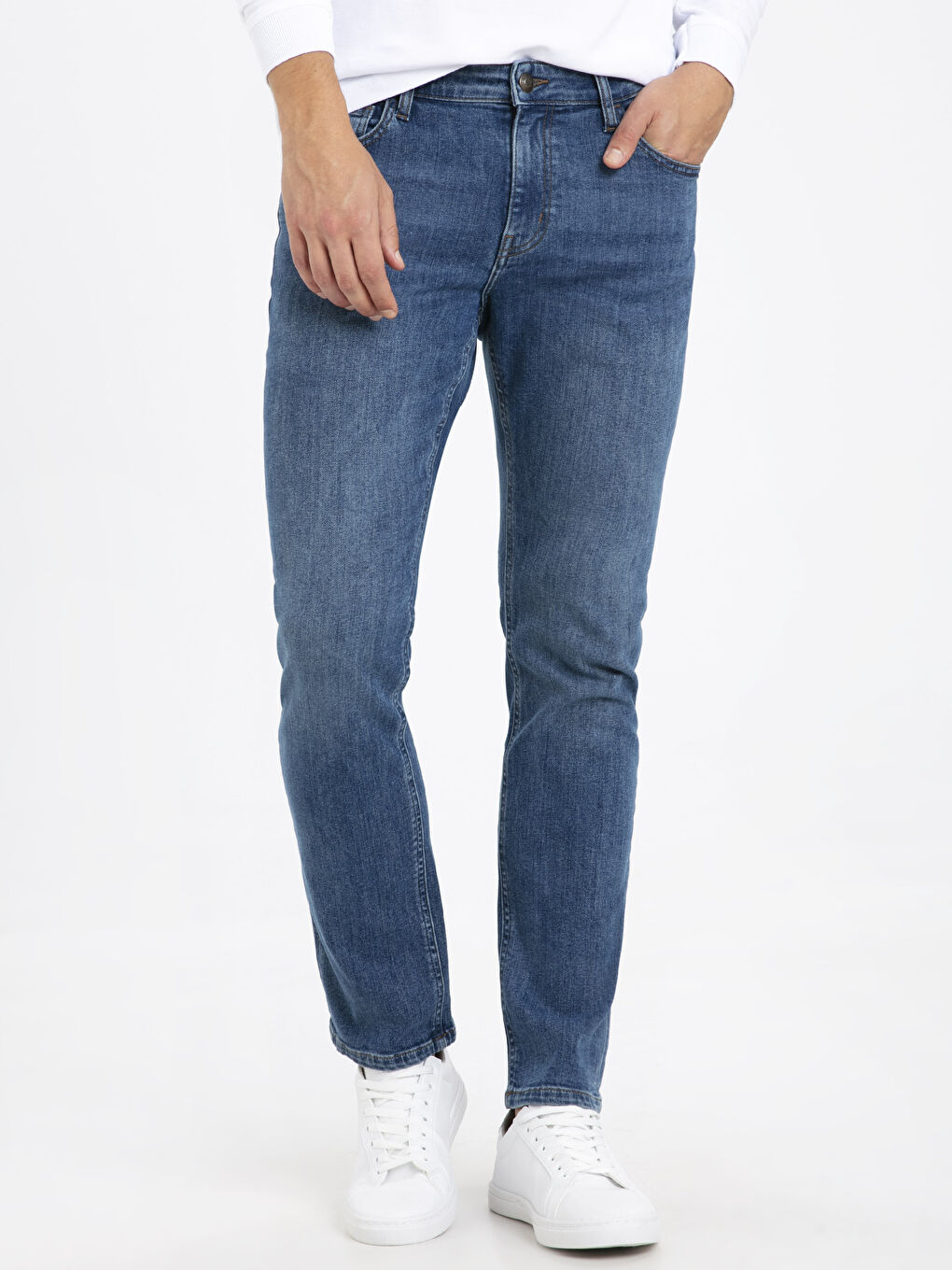 LCW Jeans Man INDIGO Jeans -9W4824Z8-311