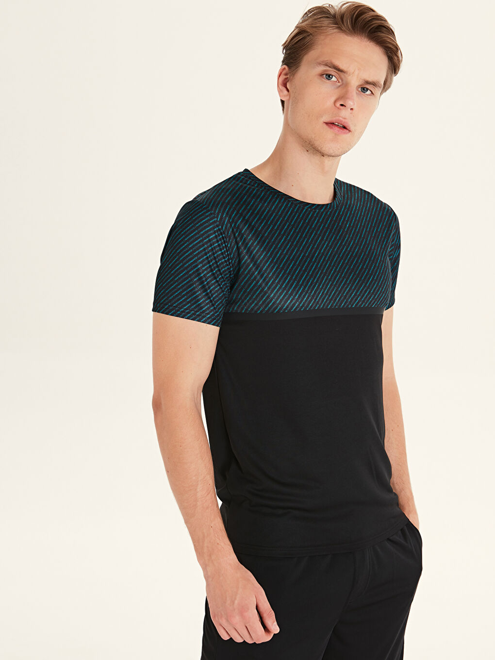 Man BLACK Sports T-Shirt