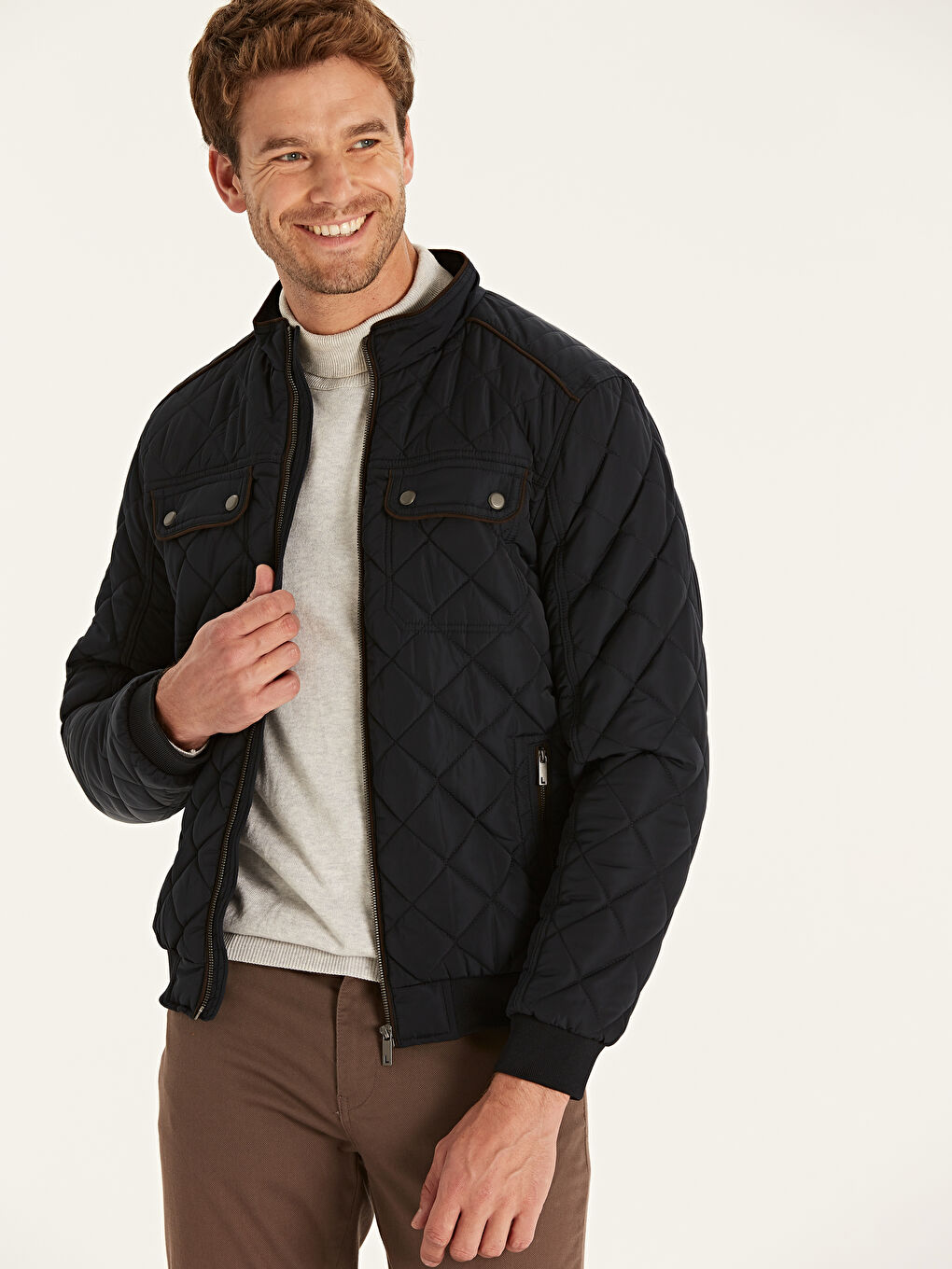 Lacivert Dik Yaka Erkek Şişme Mont