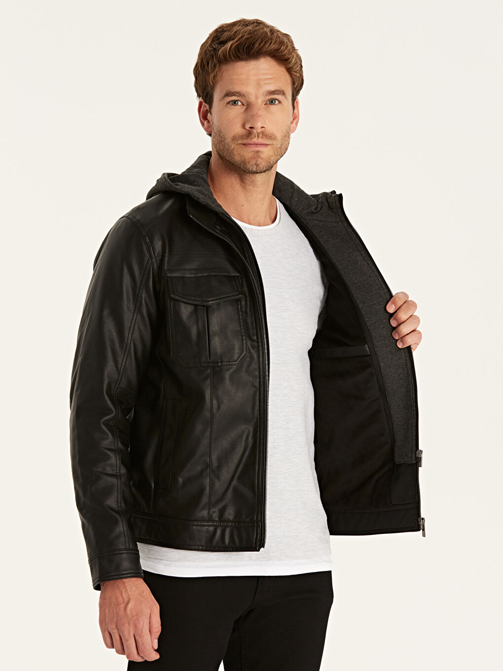 Siyah Dik Yaka Erkek Deri Görünümlü Mont-1