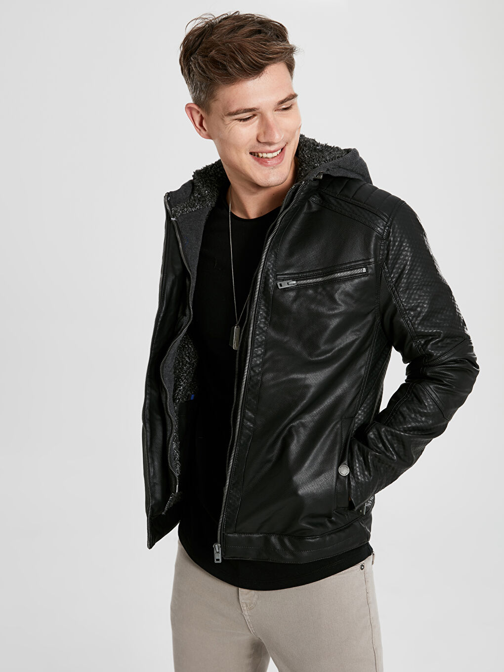 Siyah Sıyah Şişme Mont-1