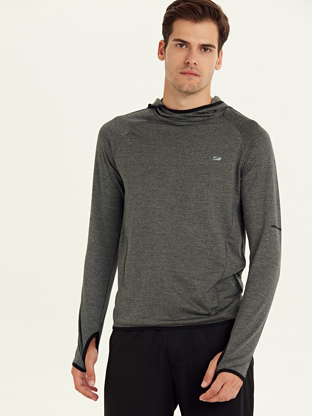 Футболка для спорта с длинным рукавом и круглым вырезом для мужчин