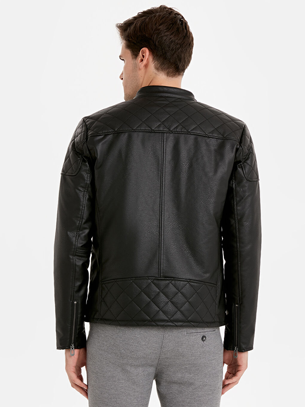 Siyah Erkek Deri Görünümlü Mont-4