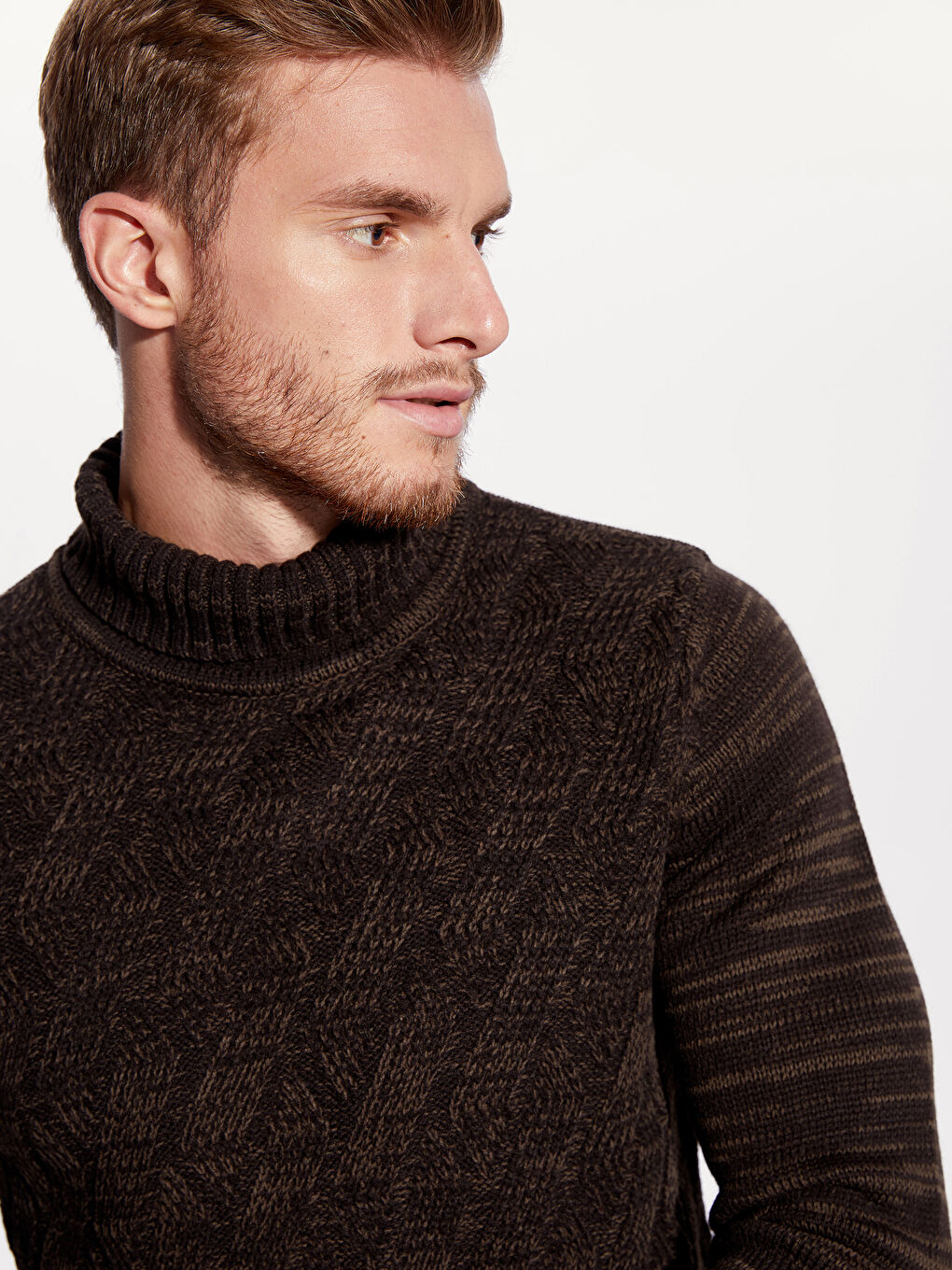 Kahverengi Erkek Kazak-2