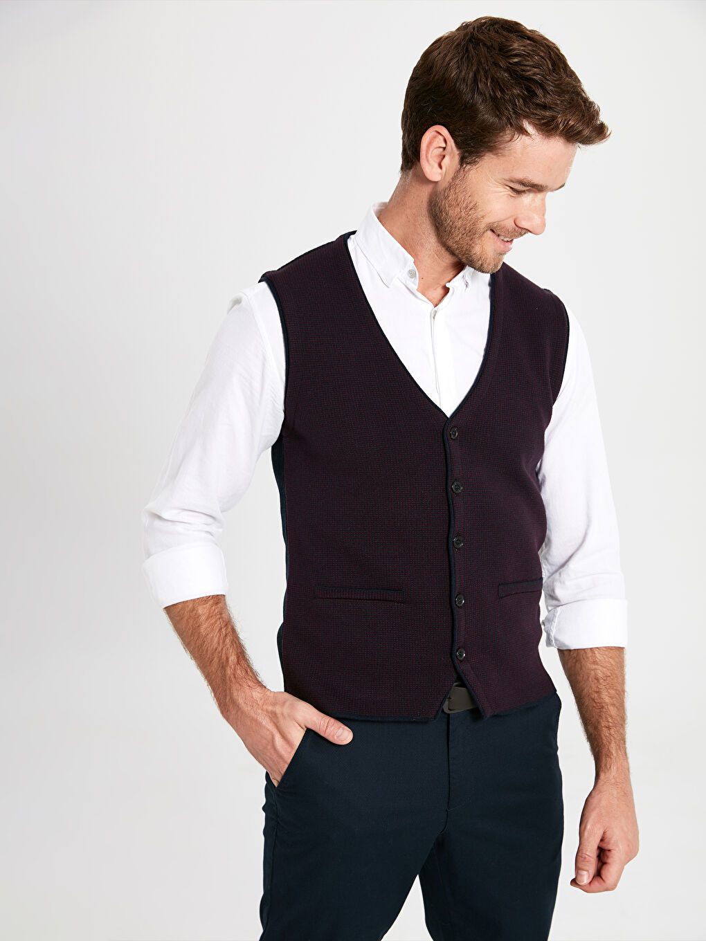 Bordo Standart Kalıp V Yaka Erkek Triko Yelek-1