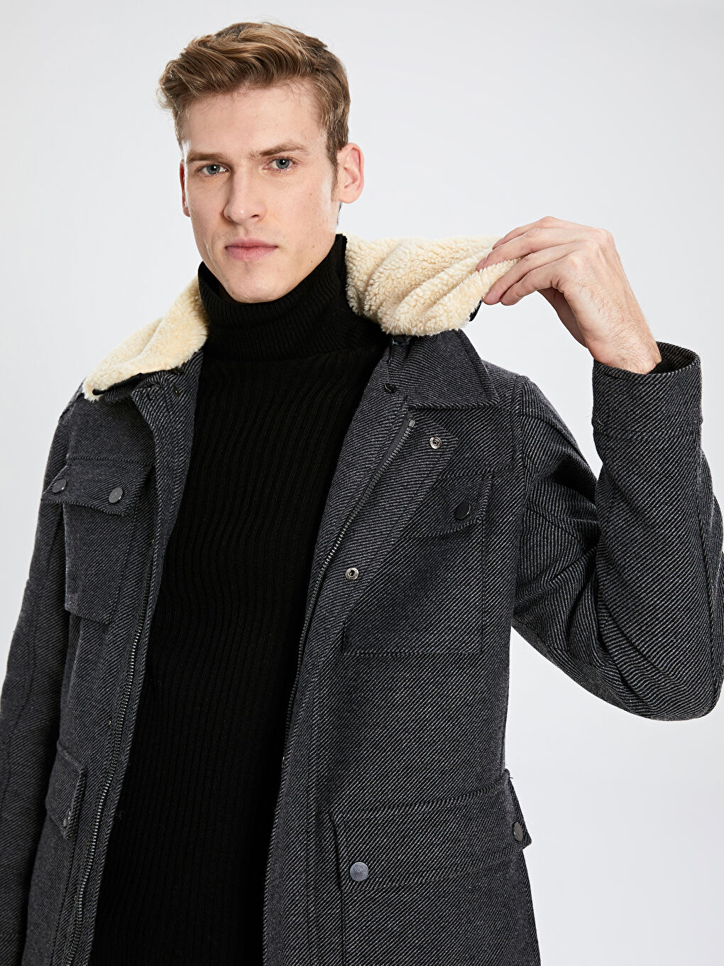 Antrasit Slim Fit Kürk Yaka Kalın Kaban-4