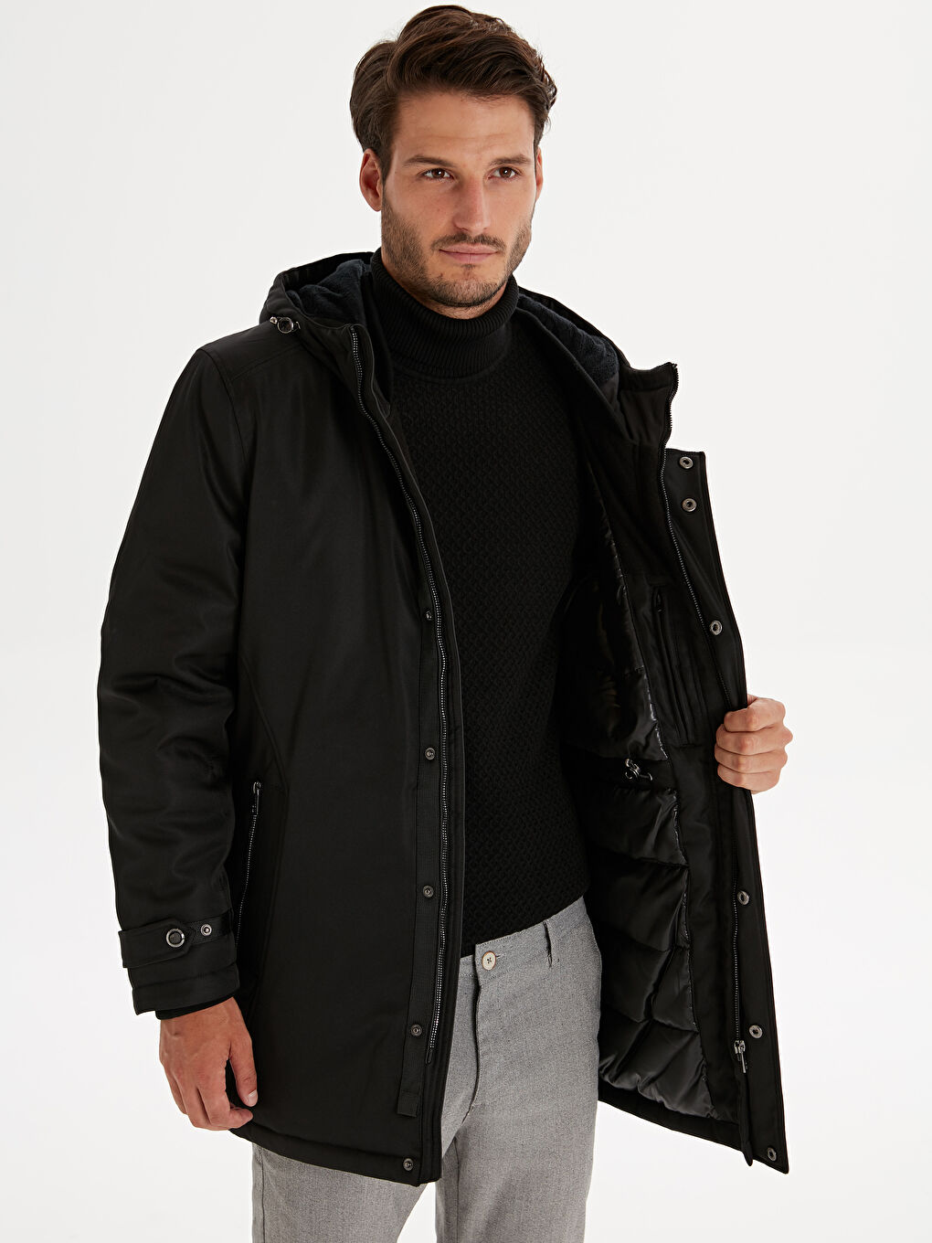 Siyah Standart Kalıp Uzun kollu Kalın Erkek Kaban-3