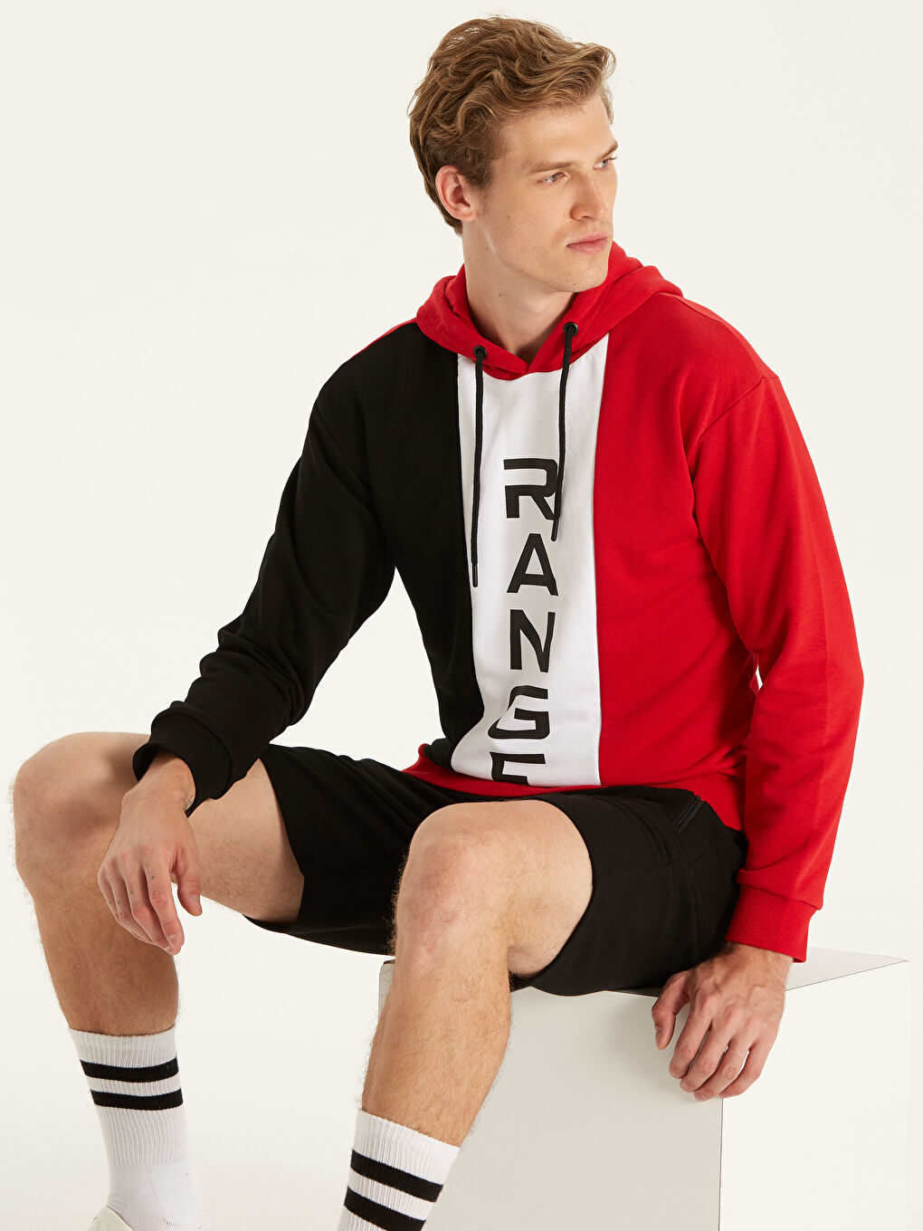 Uzun Kollu Baskılı Erkek Hoodie