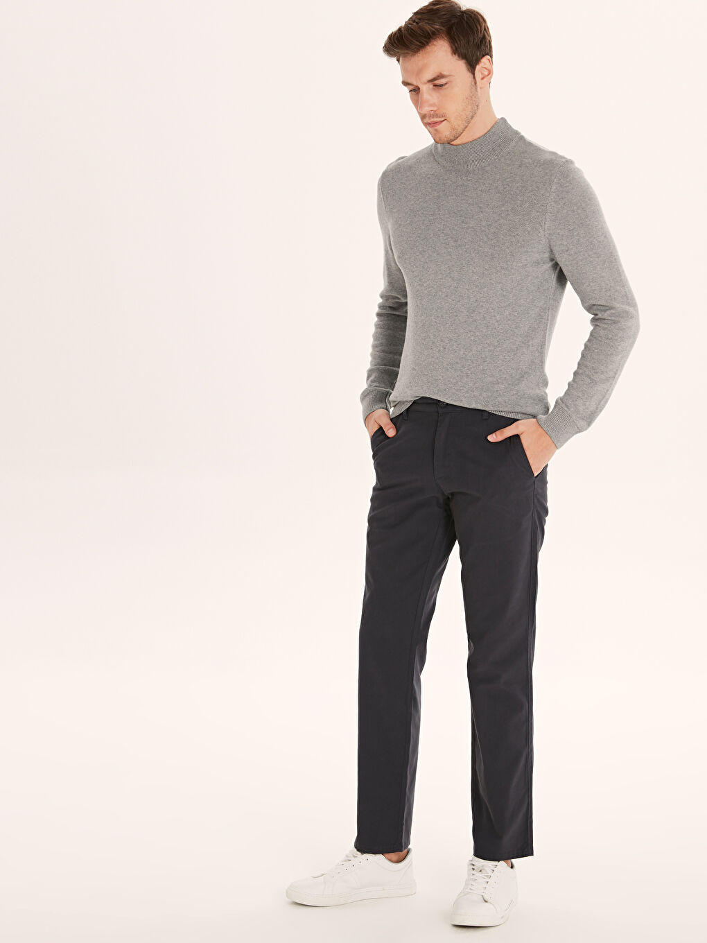 Брюки чино свободного кроя для мужчин