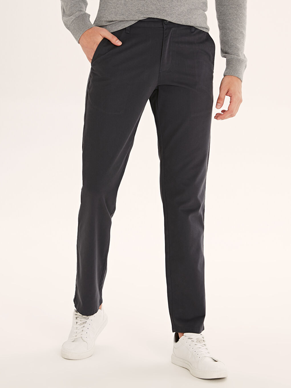 Брюки чино свободного кроя для мужчин-1