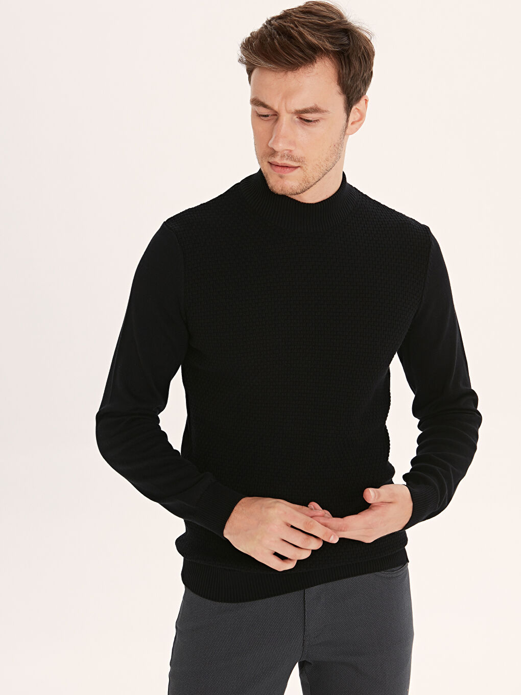 Siyah Balıkçı Yaka Erkek Triko Kazak