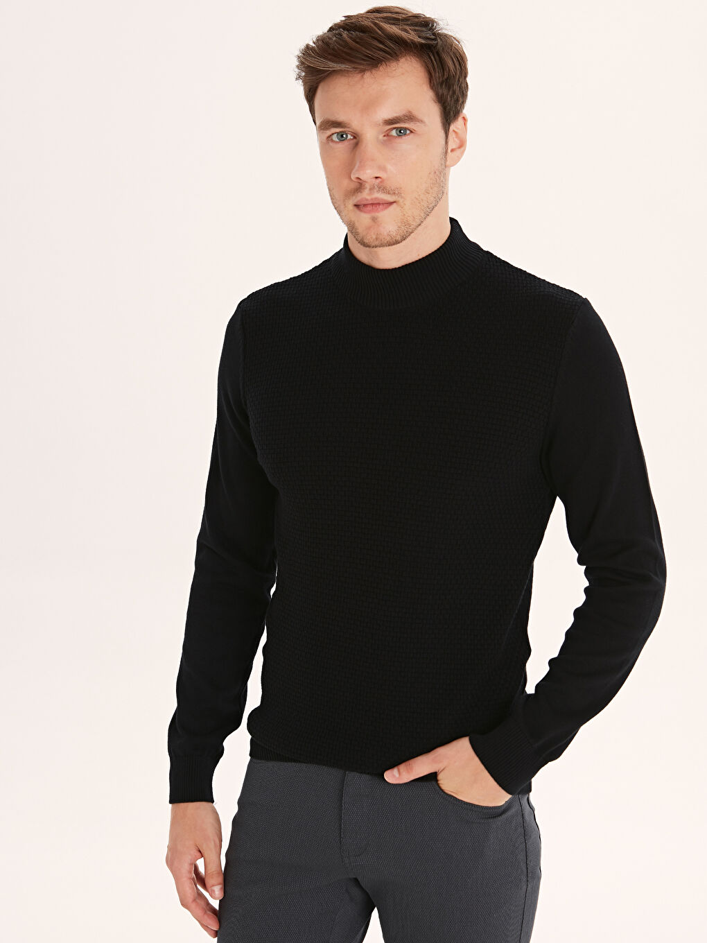 Siyah Balıkçı Yaka Erkek Triko Kazak-1