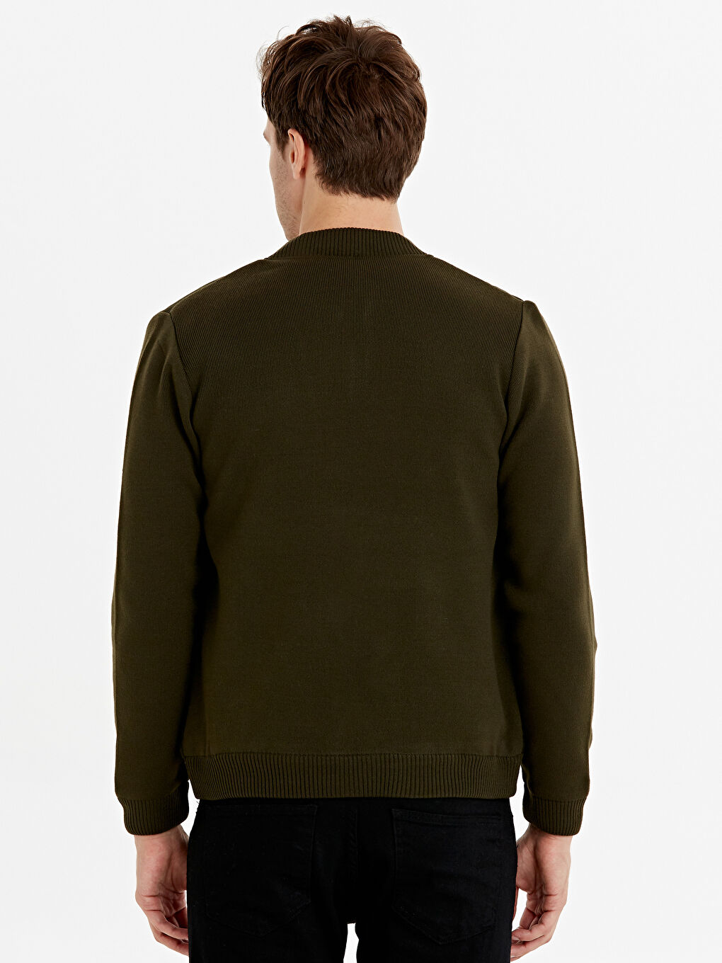 بالطو رجالي رفيع بقصة ضيقة بياقة كلية بومبر رفيع-2