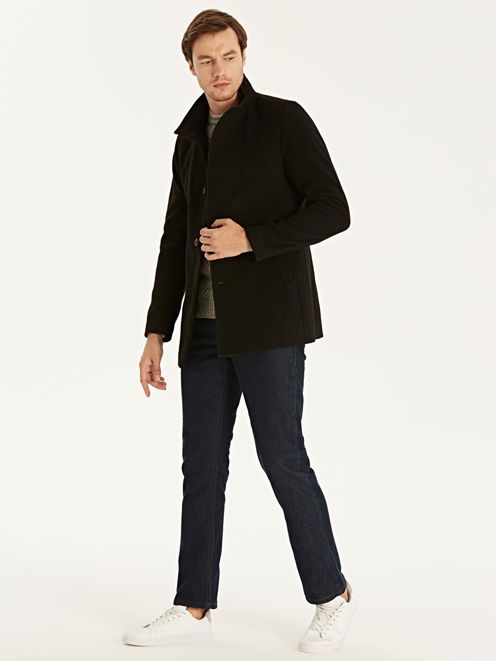 Siyah Dik Yaka Erkek Kaşe Kaban-3
