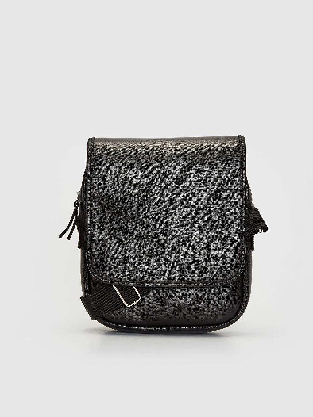 Siyah Omuz Çantası