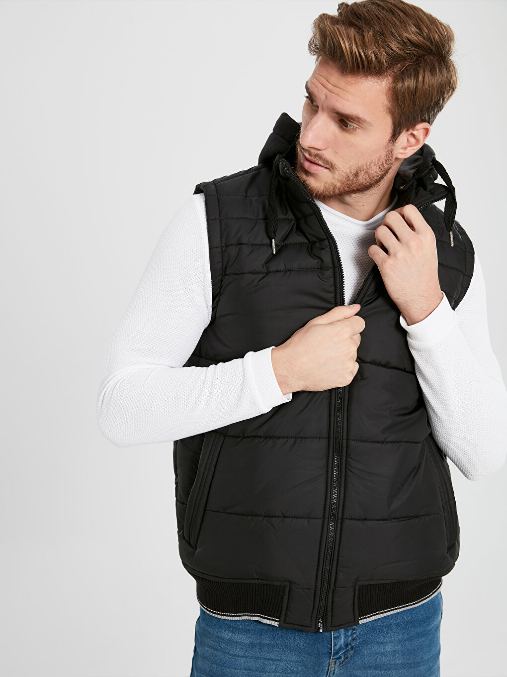 Siyah Dik Yaka Erkek Yelek-1