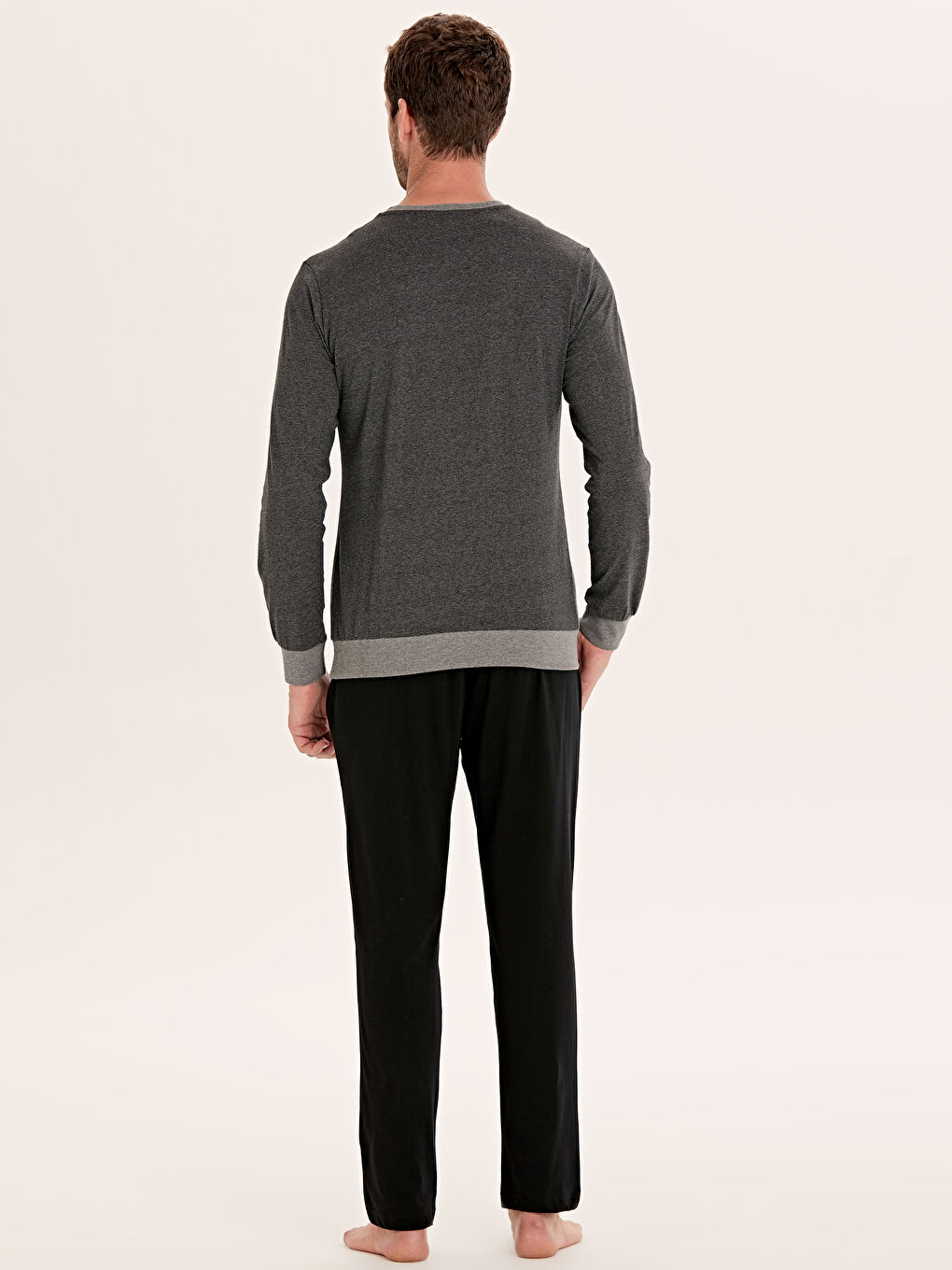 Siyah Çizgili Pijama Takım-1