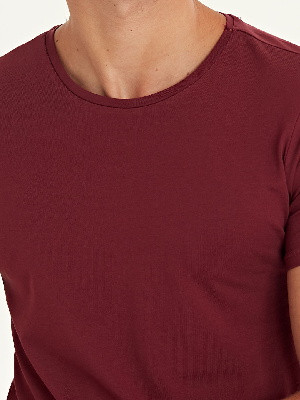 Bordo Bisiklet Yaka Kısa Kollu Basic Penye Erkek Tişört-3