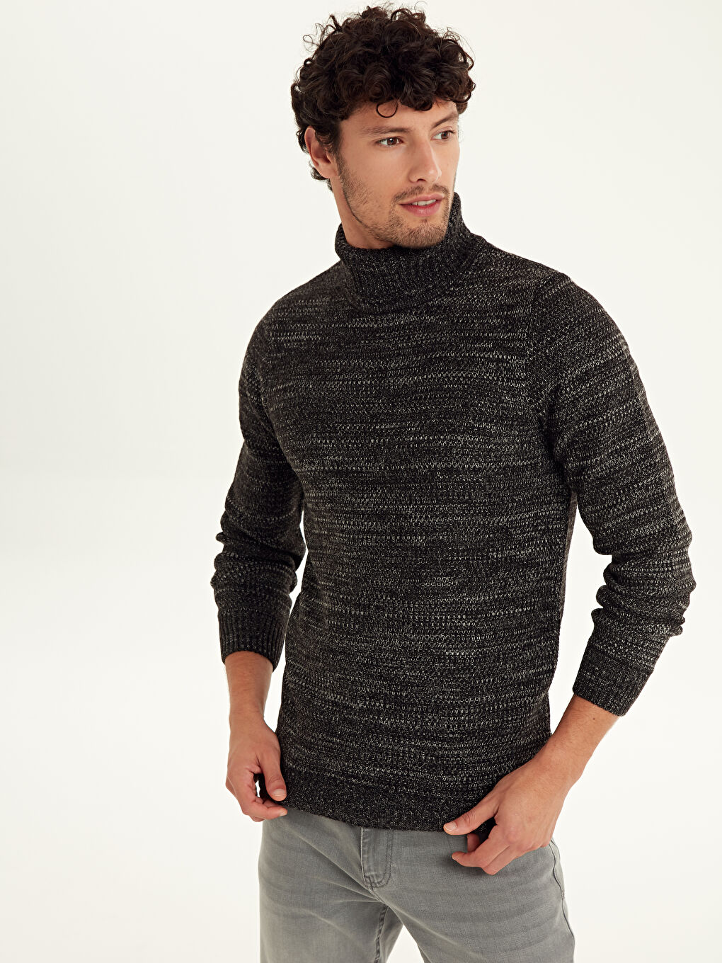 Ерлер антрацит түстес Жемпір-1