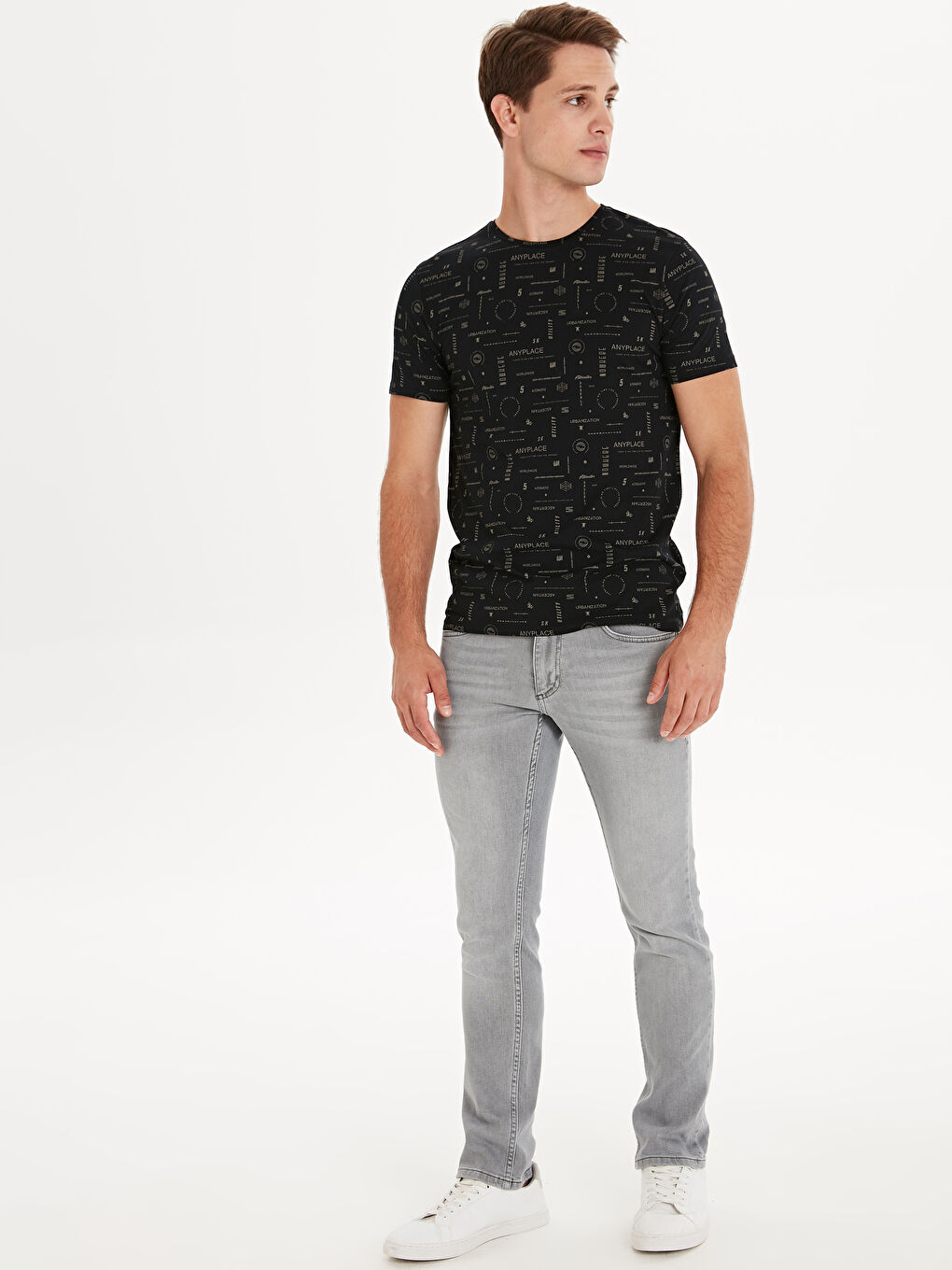 Siyah Bisiklet Yaka Penye Erkek Tişört-2