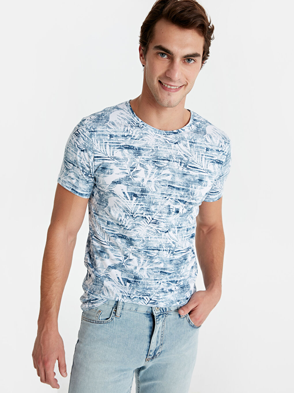 Beyaz Bisiklet Yaka Penye Erkek Tişört-1