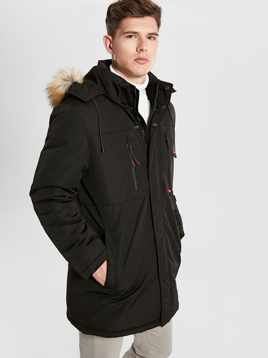 Siyah Sıyah Şişme Mont