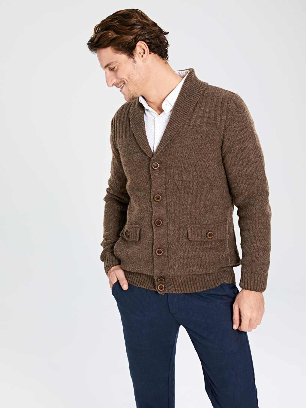 Cardigan en Tricot à Col Châle pour Hommes Coupe Standard-1